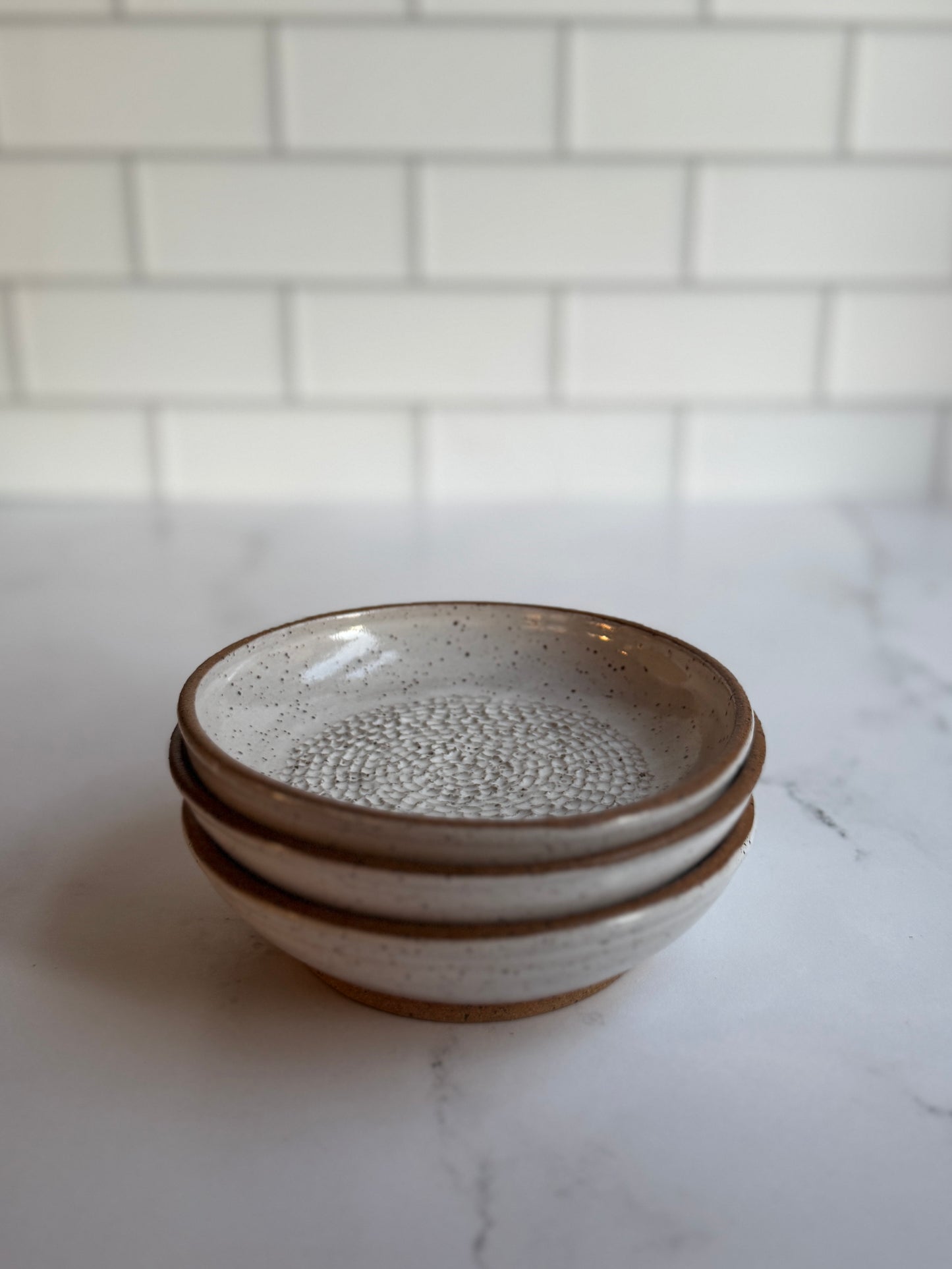 Garlic Grater Dish- white