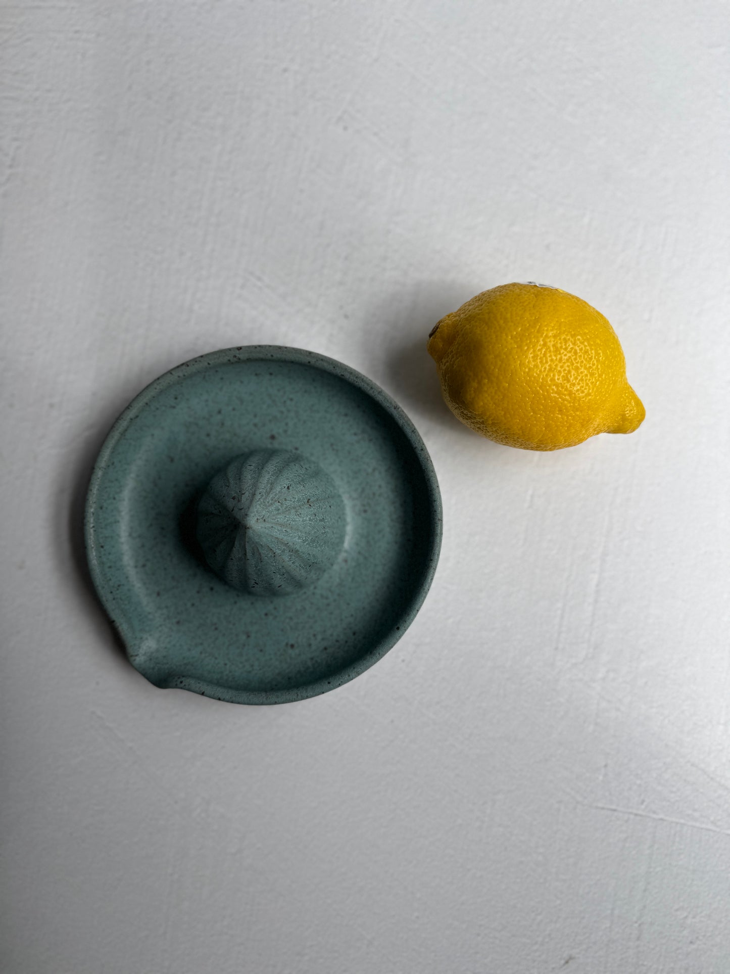 Lemon Juicer