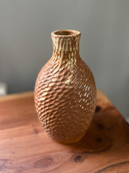 Khaki textured vase (Narrow neck)